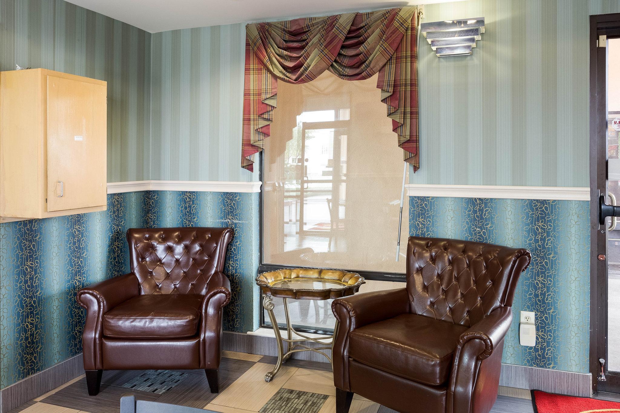 Rodeway Inn & Suites Ню Орлиънс Екстериор снимка